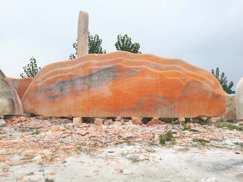 广东晚霞红景观石是哪里来的