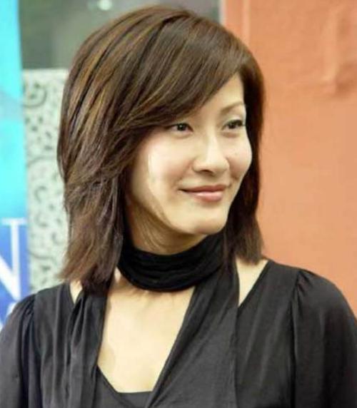 陈慧珊转行当英文老师,tvb女神老公破产,事业一波三折