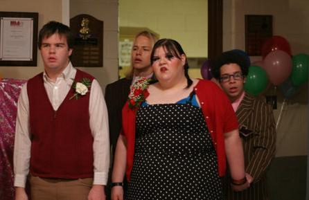 同问 2013-03-17 19:43提问者:米豆花公子爷 满意回答  2 分钟前 肥妹