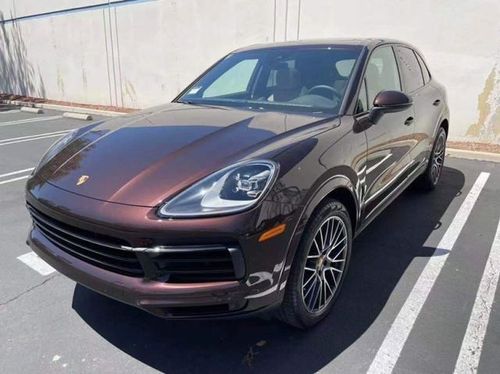 保时捷卡宴桃红木 全新设计风格21寸顶配大轮毂