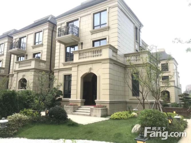 青城山语间,法式排屋,房东置换独栋,低于市场价20万急售有钥匙