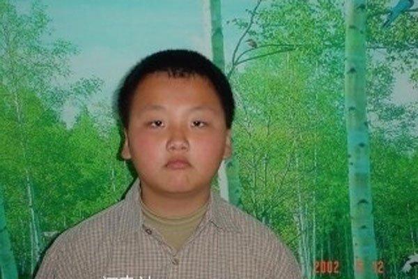 zard翔哥是谁长什么样 富二代混直播圈靠钱能得到大家