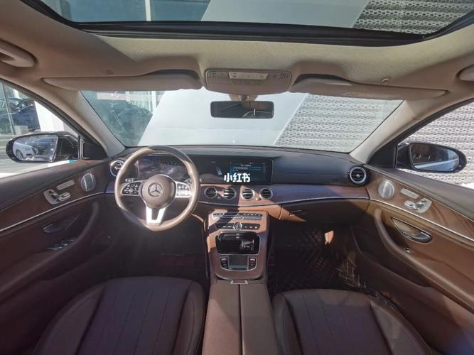 2019年11月北京奔驰e300l,2.0t自动豪华,实表3万公里.