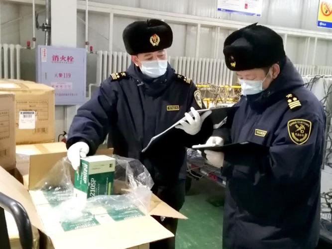 海关所属哈尔滨太平机场海关首次对一票货物实施收发货人不到场查验