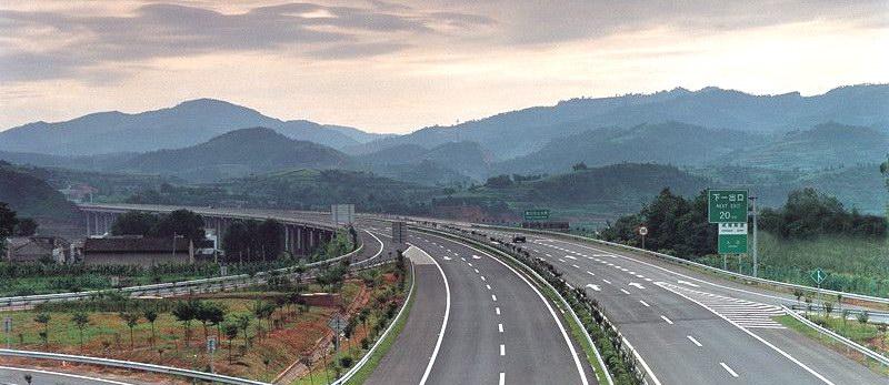 〈沱江〉〔〕[成南,沪蓉高速桥]{}