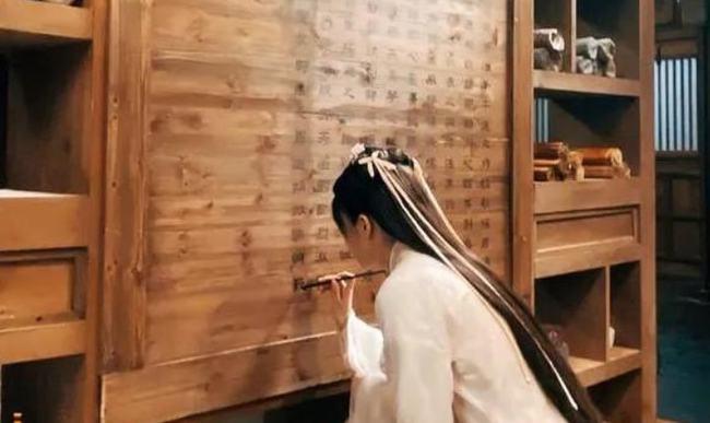 周生如故一生一世周生辰时宜的隐秘心事都藏在上林赋吴歌里
