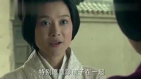 楚汉传奇:吕雉心里十分不是滋味,告诫刘盈不要在戚夫人面前跑动.