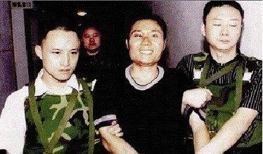 一代悍匪张君被处决后, 他的5个女人怎么样了?