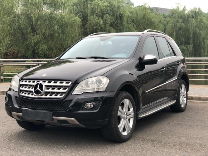 常州2010年8月奔驰ml级2011款ml35035l4matic豪华型黑色手自一体