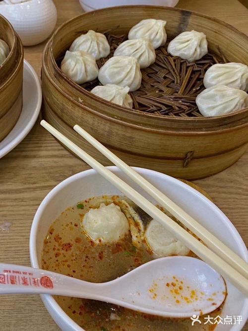 上海美食上海老字号汤包佳家汤包必吃鲜掉眉毛