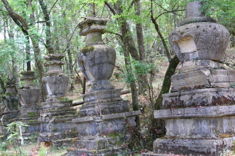 29 行程:寻甸县—石板河景区—钟灵山—【云南】寻甸县 里程 :90公里