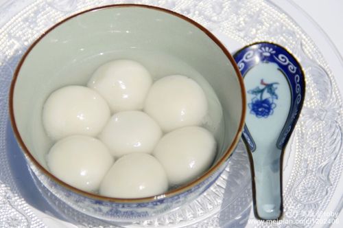 过年的味道,当然少不了汤圆和饺子.