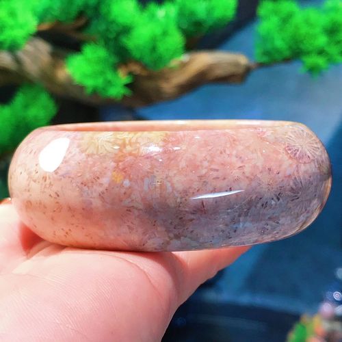 首页 下载app                          一博珊福精品天然珊瑚玉