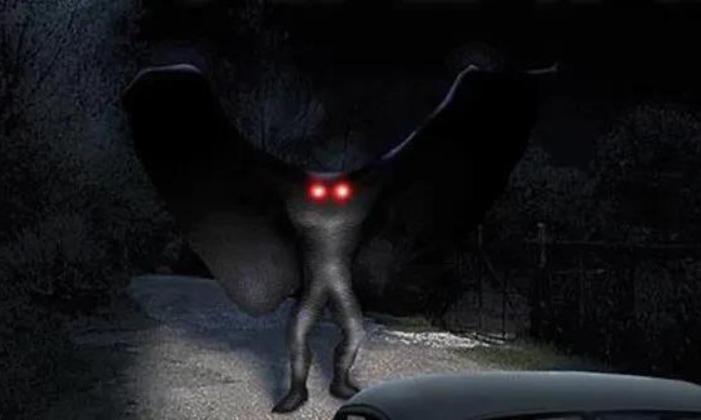 真实生物"天蛾人",100多次目击事件:长翅膀的人形怪物!