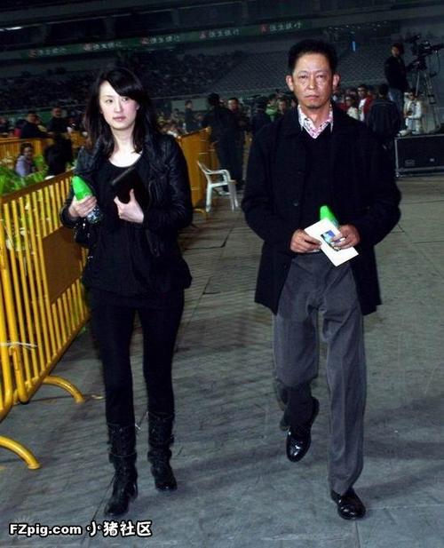 王志文老婆