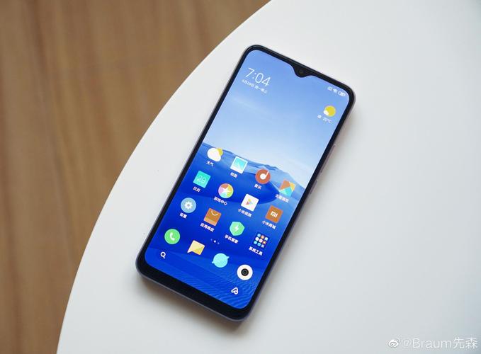 整体挺喜欢redmi9这机器的