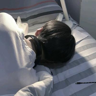 今日盖章,男生头像拿图点赞,喜欢关注