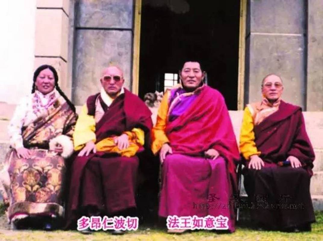 多昂仁波切亲口讲述  据色达县大塔寺寺主多昂仁波切亲口对一些汉族