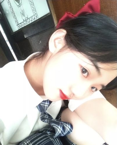 这几张自拍是网图吗?