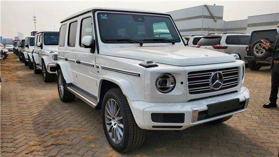 20款奔驰g500白色实拍风格硬朗霸气