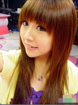 女生漂亮长碎发发型的图片