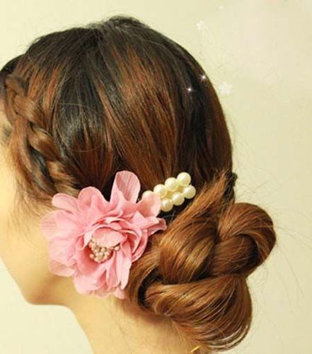 蝎子辫发型扎法 刘海编蝎子辫发型扎法图解