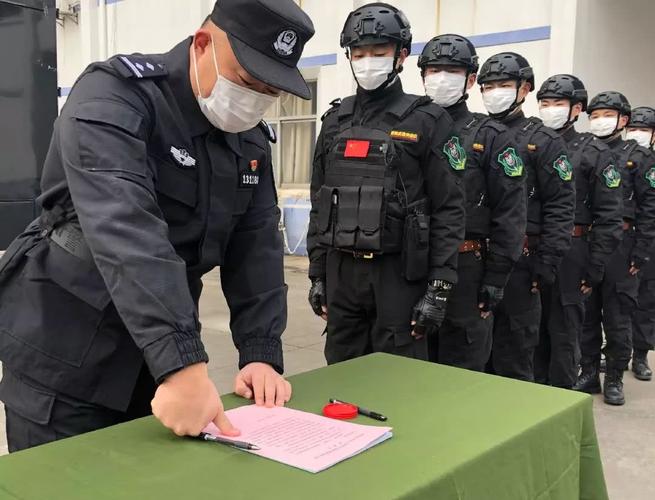 蔡义是宿迁市公安局宿城公安分局巡特警大队大队长,新冠肺炎疫情发生