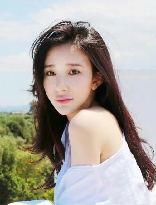 网易首页>网易号>正文申请入驻> 演员熊乃瑾美图写真演员熊乃瑾美图