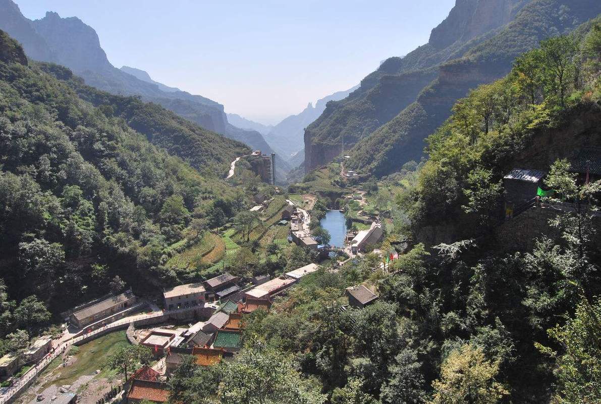  p> a href="#" data-lemmaid="7283230">九莲山景区 /a>位于河南省 a