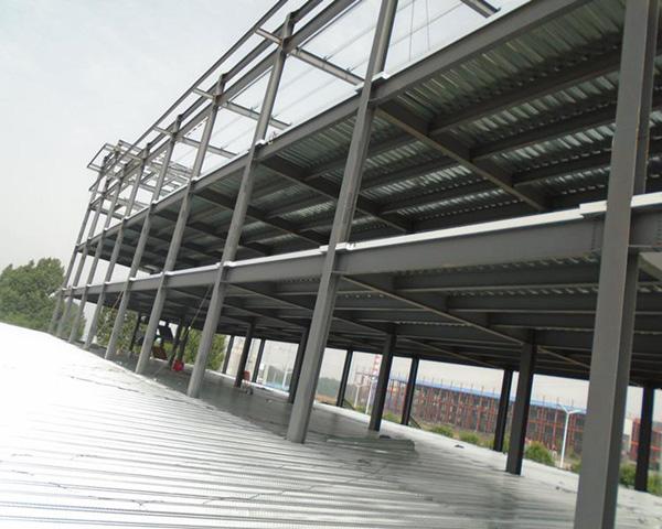 多层钢结构办公楼