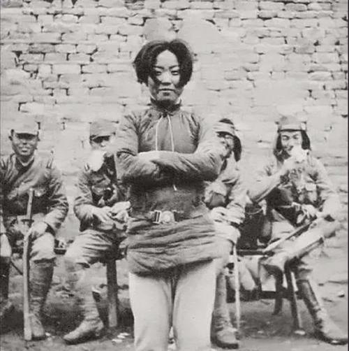 1938年一位女孩因为长得很漂亮,不幸落入日军手中
