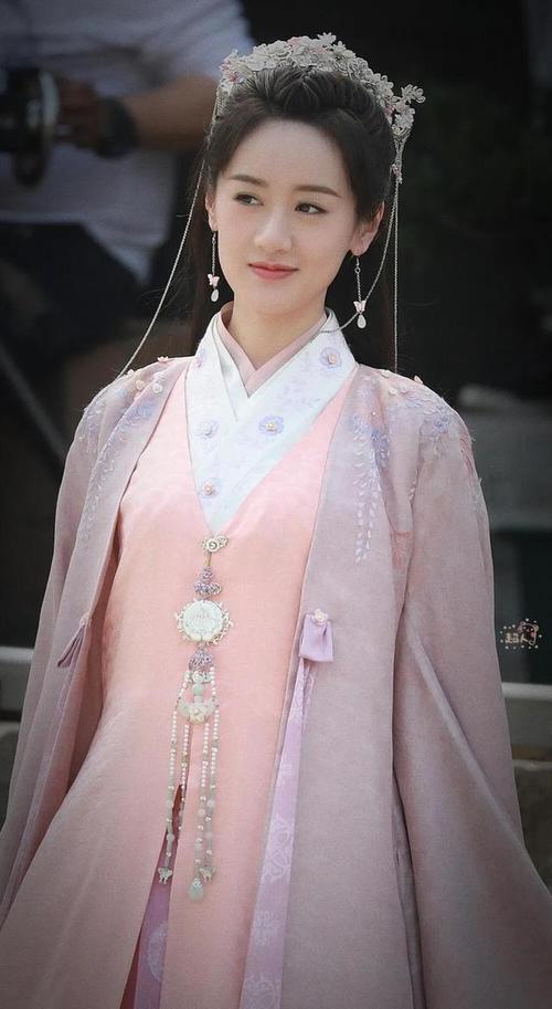 袁冰妍的古装扮相太好看了