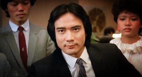 他是尹仲徐少强,后终娶小30岁美娇妻,晚年为儿拍戏惹