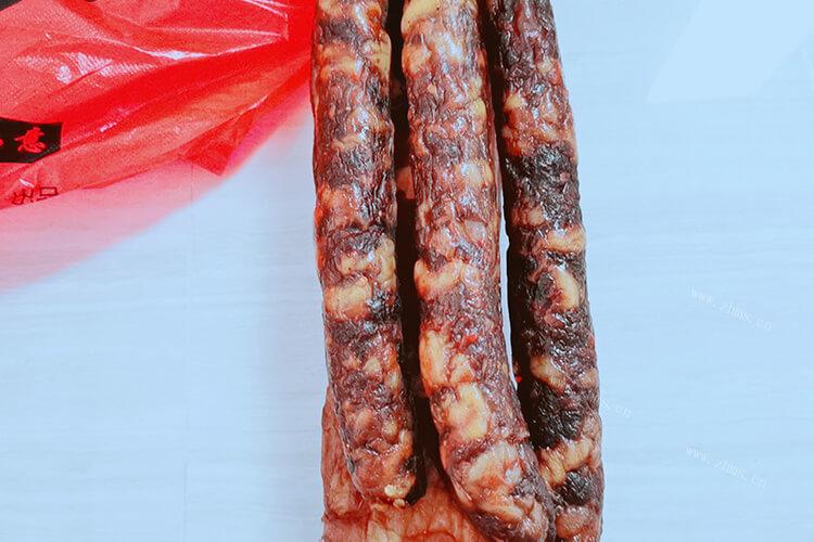 想在家自己制作熏腊香肠,大家知道熏腊香肠怎么做才好吃吗?