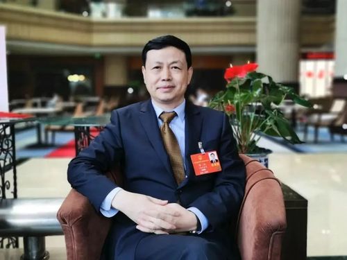 全国人大代表中国移动董事长杨杰专访