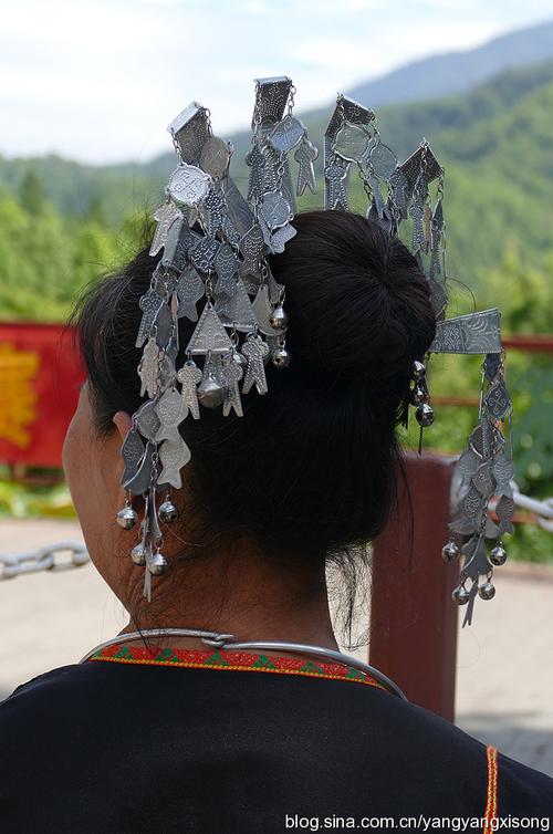 海南黎族头饰