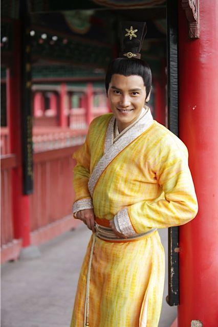 《追鱼传奇》太子漏电耍帅 丁子峻眼神迷倒观众