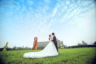 4组学院风格主题婚纱照图片大全 适合90后年轻情侣学院风结婚照样片