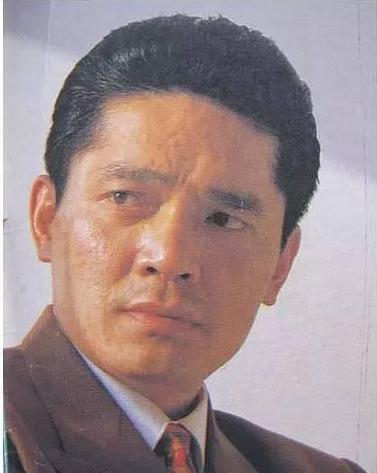申军谊个人写真
