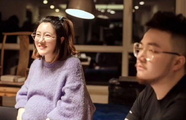 宋丹丹3岁孙儿近况,虎头虎脑,长势喜人,儿媳王博谷孕肚首曝光