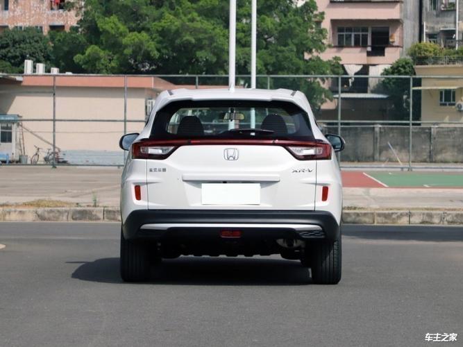 本田xrv越野车实拍