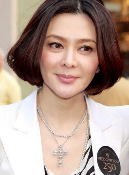 娱乐圈里有钱得女明星钱都怎么来的