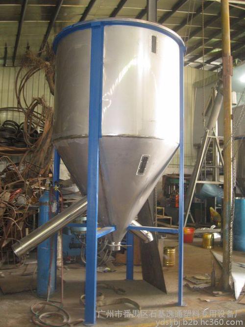 逸通机械供应各类立式储料桶 不锈钢储料罐 立式搅拌罐厂家自主生产