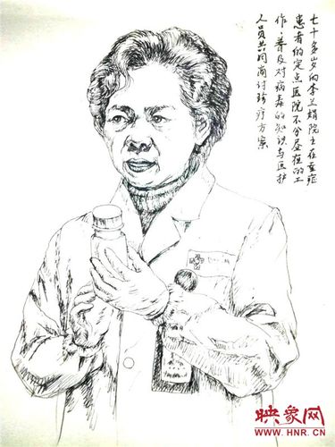 以画战"疫" 淮阳画家用素描记录抗疫勇士最美身影