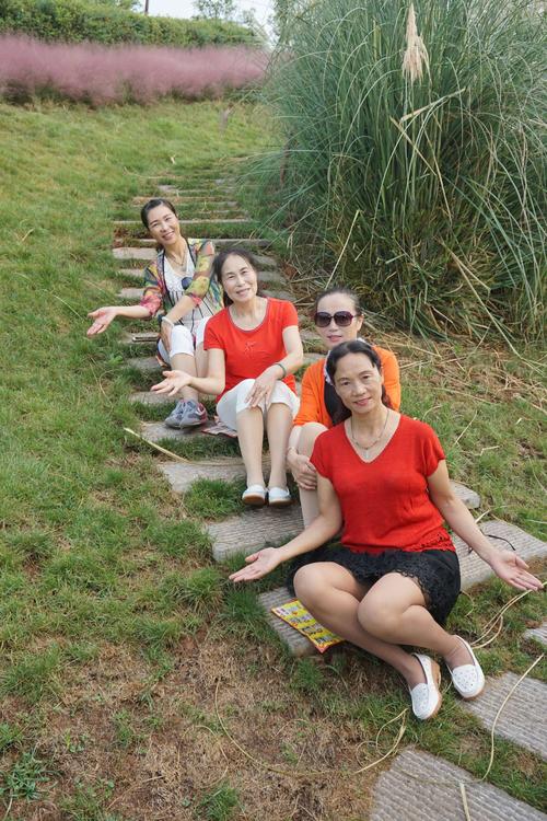 快乐姐妹美照