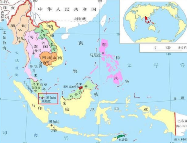 邻近马来西亚和印度尼西亚,扼守重要航道 马六甲海峡南端