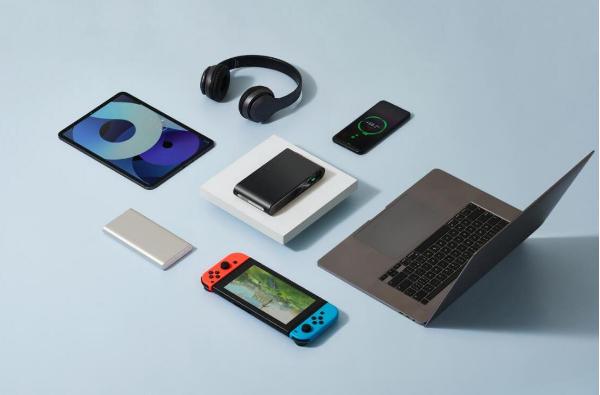 双11必入便携式投影仪峰米p1激光口袋投影仪惊艳亮相