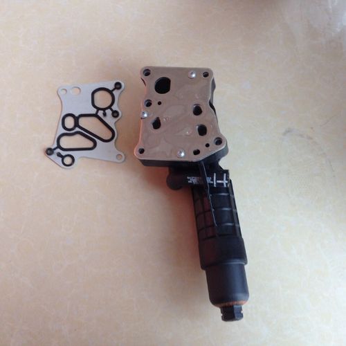 机油格底座_奔驰配件 e200 e260 c200 m271机油格底座总成 机滤底座