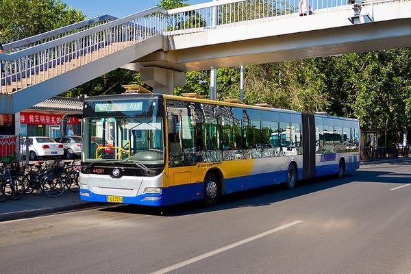 北京汽车这个车多少钱啊 大巴客车多少钱