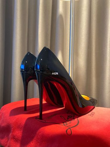 红底朝天法力无边—cl kate100_凯朵怎么样_cl红底鞋